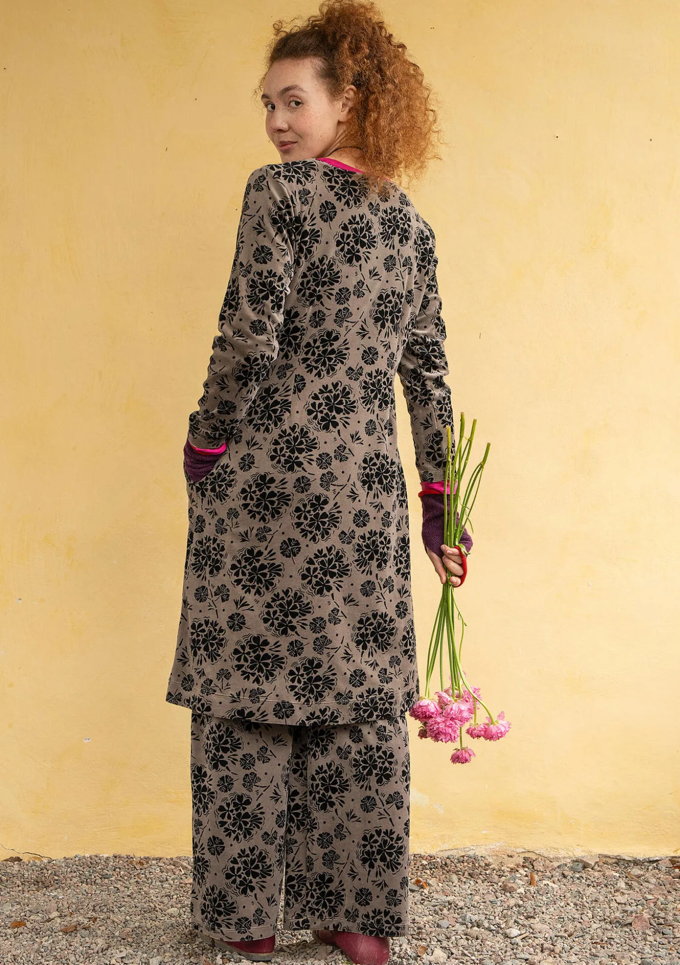 Velourklänning "Selma" i ekologisk bomull/återvunnen polyester