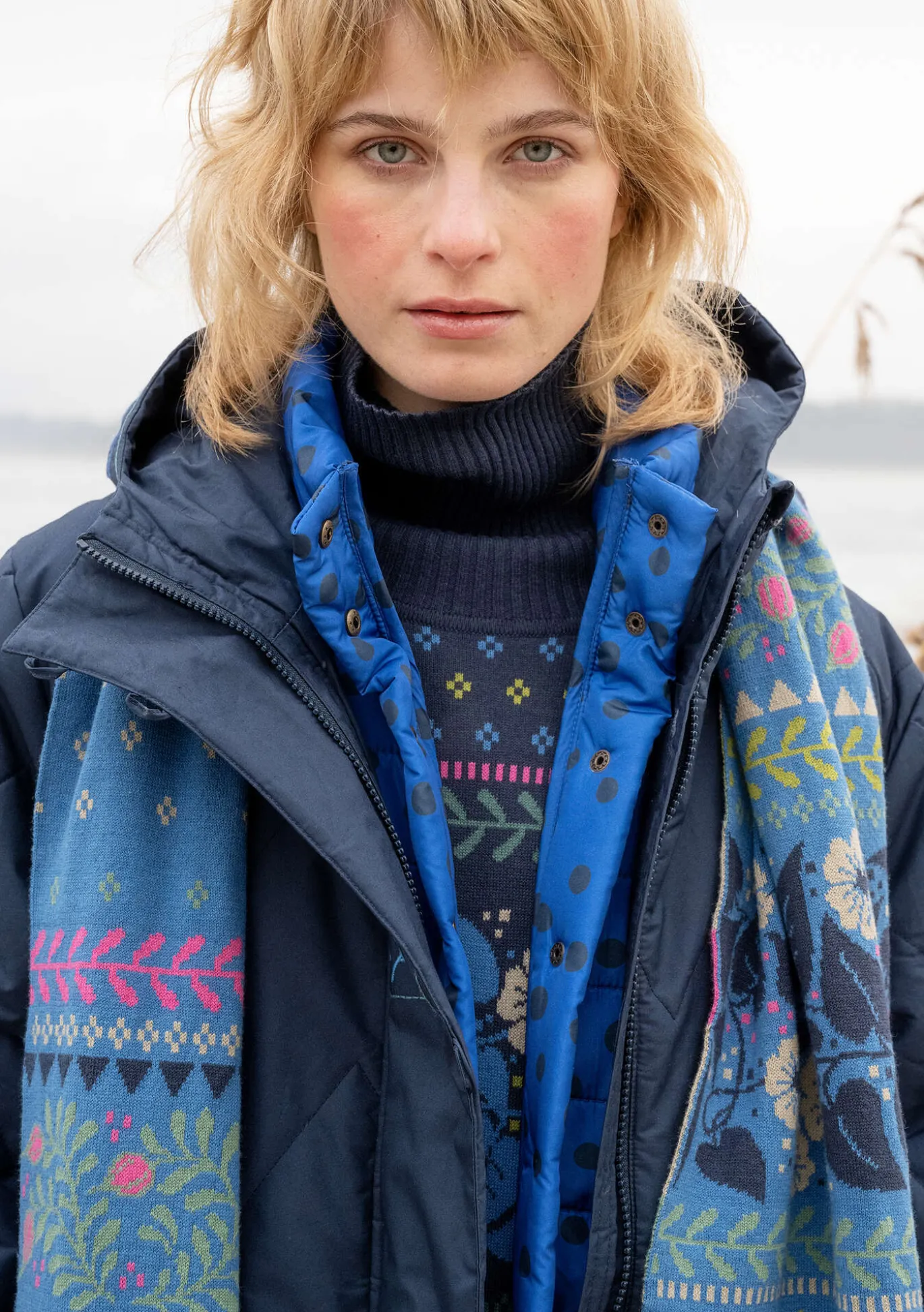 Vävd kviltad kappa "Svalbard"